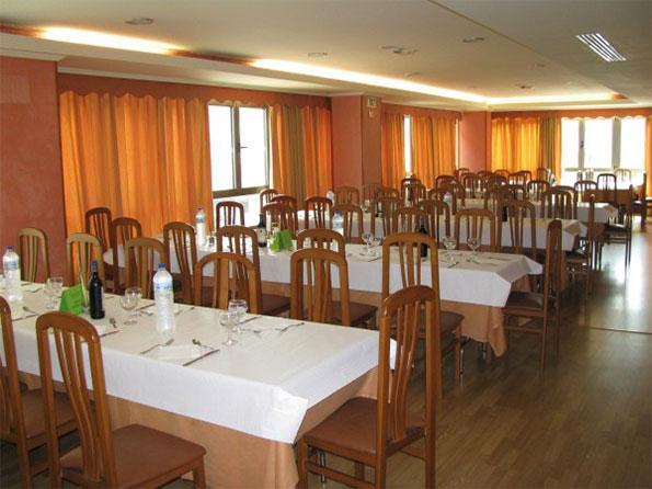 Longoria Avenida Hotell El Berron Restaurang bild